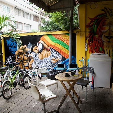 Ideer Hostel Bangkok Eksteriør billede